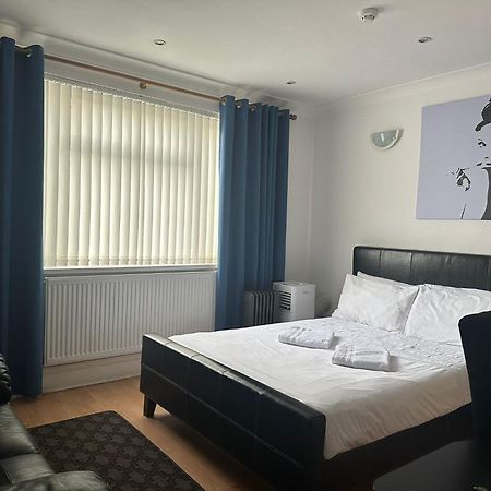 3 Luxury En-Suite Bedrooms Cardiff Exteriör bild