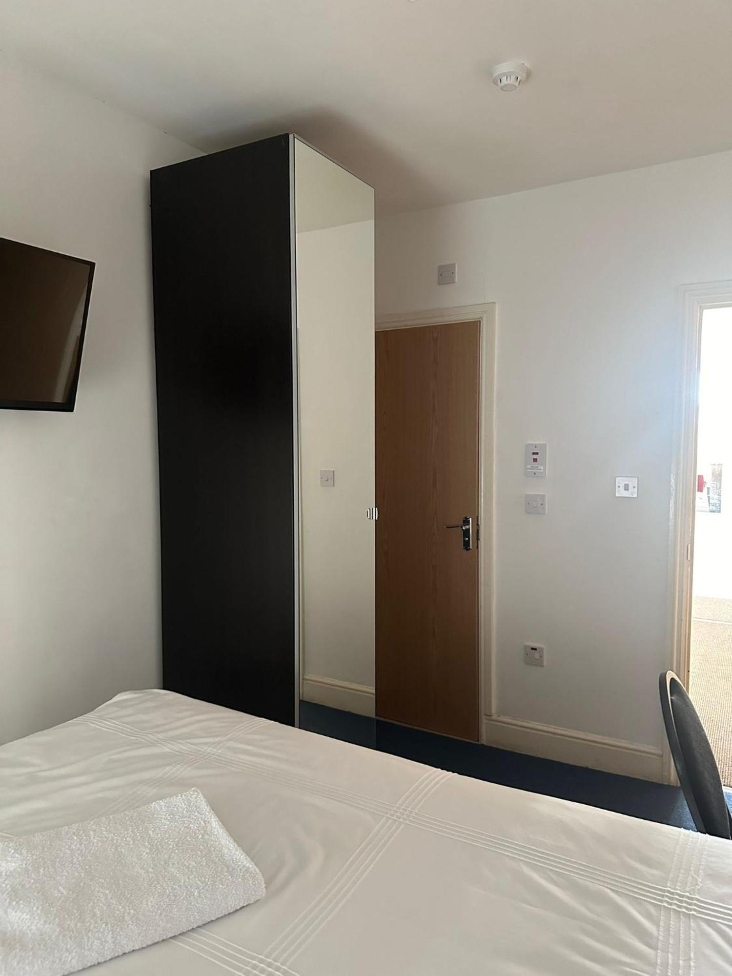 3 Luxury En-Suite Bedrooms Cardiff Exteriör bild
